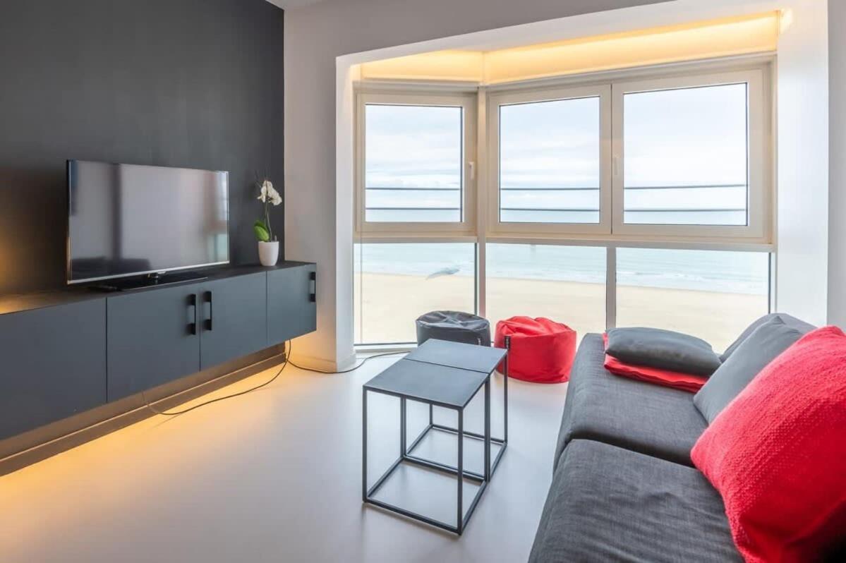 Eliza - Luxurious Apartment With Stunning Sea Views Остенде Экстерьер фото